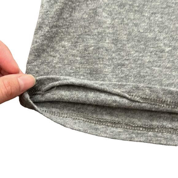 Jadelynn Brooke Cotton Blend Gray Rainbow V-Neck BABY Spell‎ Out T-Shirt Size L - Picture 9 of 9